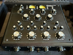 Condesa Carmen V High end professionaalne rotary DJ mixer (1 foto / 8)