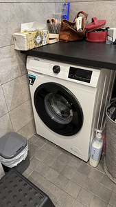 Hisense, 7 kg, sügavus 39 cm, 1200 p/min - Eestlaetav pesuma (1 foto / 3)