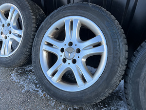 5x112 Mercedes valuveljed koos rehvidega (2 foto / 4)