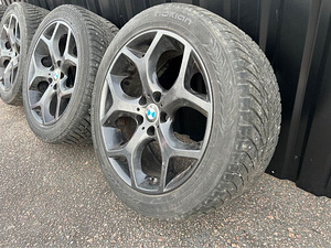 5x120 R19 BMW X5/X6 литые диски (1 фото из 4)