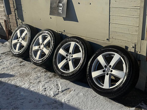 5x100 R16 Subaru литые диски + шины (1 фото из 4)