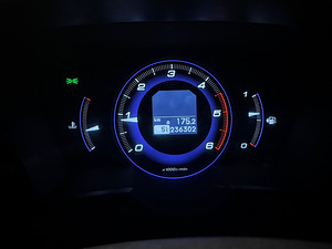 Honda Civic 2.2 103kw 2007 (8 foto / 8)