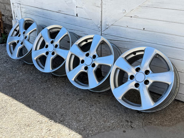 5x114,3 R16 Honda civic Originaal valuveljed