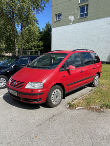 Volkswagen sharan 1,9 tdi (1 foto / 6)