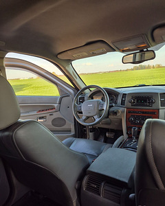 JEEP GRAND CHEROKEE (9 foto / 14)