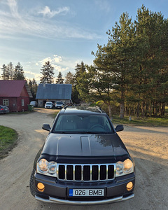 JEEP GRAND CHEROKEE (3 foto / 14)