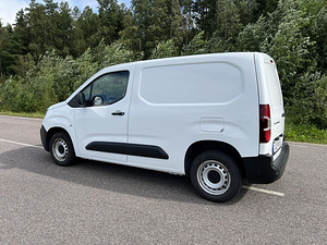 Peugeot Partner (2 фото из 5)