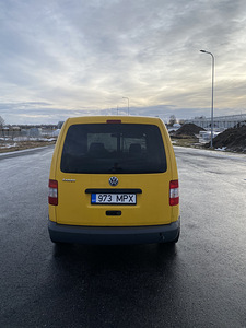 Volkswagen Caddy (4 фото из 7)