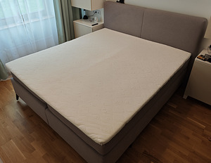 Voodi 180 x 200 (1 foto / 2)