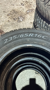 Minerva Eco Stud-LT 235/65 R16C naastrehvid (2 foto / 4)