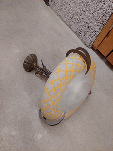 Laelamp (4 foto / 4)