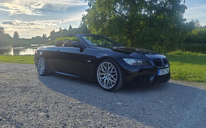 BMW 335i (3 фото из 7)