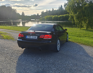 BMW 335i (5 фото из 7)