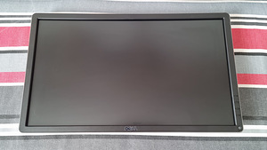 Monitor Dell P2214Hb ja lauakinnitus (1 foto / 3)