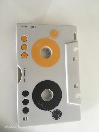 MP3 плеер в формате компакт-кассеты (фото #2)