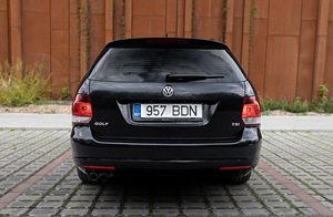 Volkswagen golf (4 foto / 15)