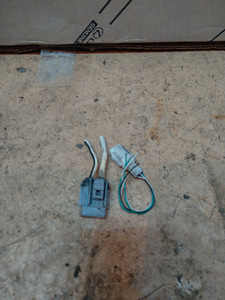 Land Cruiser 200 ahc 48910-60030 48910-60031 48910-60032 (3 foto / 9)