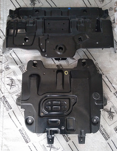 Toyota Land Cruiser 150 51405-60230 51450-60050 51405-60240 (1 foto / 4)