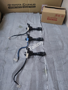 Land Cruiser 150 rool GS120-04220 GS120-06730 84632-58011 (3 foto / 5)