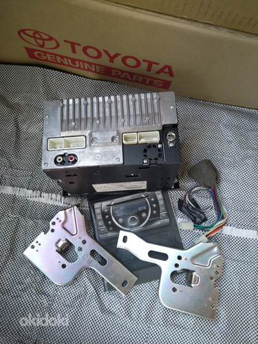 Радиоприемник Toyota Hilux PZ476-00212-A0 (фото #3)