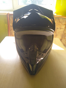 Шлем BRP Ski-doo M (2 фото из 5)