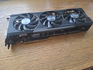 Videokaart Sapphire Nitro R9 390 8GB (2 foto / 3)