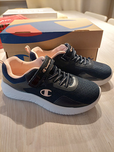 Laste tossud, uued 35