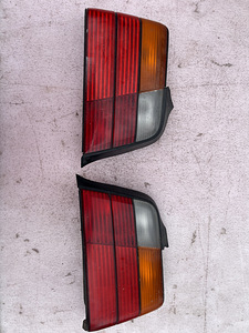 BMW e36 sedaani tagatuled (5 foto / 10)