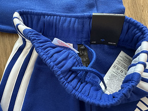 UUS Dressikomplekt Adidas, suurus 86 (2 foto / 4)