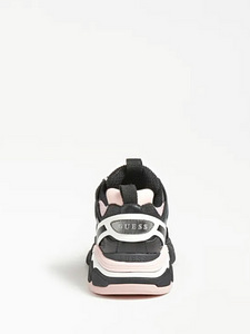 Guess naiste vabaajajalatsid (3 foto / 4)