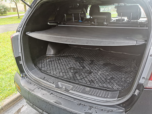 KIA SORENTO (7 фото из 7)