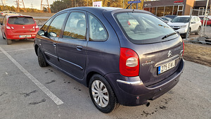Citroen Picasso 1.6 Diisel (5 foto / 8)