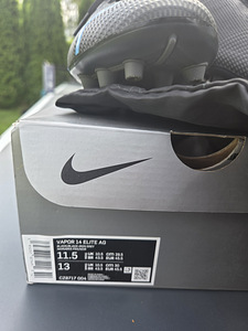 Jalgpalli putsad 45,5 Nike Mercurial Vapor Elite AG-PRO (4 foto / 7)