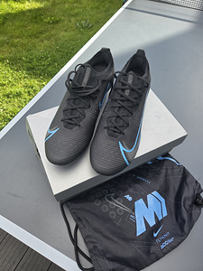 Jalgpalli putsad 45,5 Nike Mercurial Vapor Elite AG-PRO (7 foto / 7)