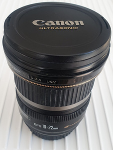 Canon EF-S 10-22mm F/3.5-4.5 USM (2 foto / 3)