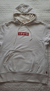 Tommy Hilfigeri pusa s.M,Levi'se pusa s.S (6 foto / 10)