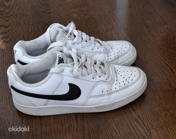 Nike tossud s.41 seest vooder kõik terve.