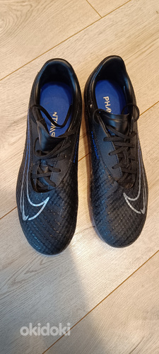 Jalgpallijalatsid.NIKE PHANTOM