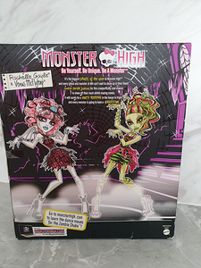 Zombie Shake Rochelle Goyle and Venus McFlytrap Doll 2-Pack (3 foto / 3)