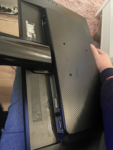 Benq GL2460 (2 foto / 2)