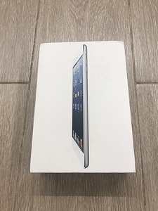 Apple iPad mini valge/hõbedane Wi-Fi + Cellular (4 foto / 4)