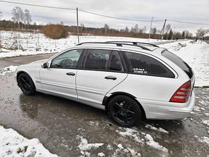Mercedes Benz w203 2.1cdi 85kw (2 foto / 12)