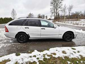 Mercedes Benz w203 2.1cdi 85kw (6 foto / 12)