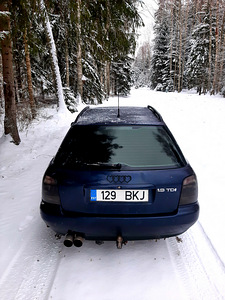 Audi A4 1.9D 81KW AVANT (6 foto / 7)
