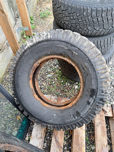 Шины Uaz/Gaz 15" (4 фото из 4)