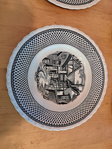 Чашки и тарелки Myott Shakespeare Land 1930-1950 (6 фото из 10)