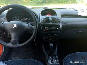 Пежо 206 1.4 атм 1999г. (1 фото из 6)