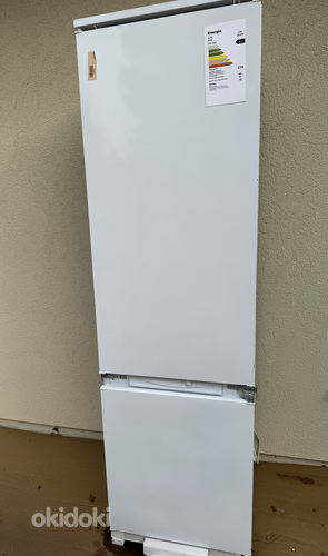 Холодильник встроенный SMEG CR330AP (фото #7)