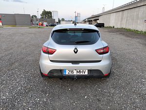 Renault Clio 1.1 55kw бензин (8 фото из 11)