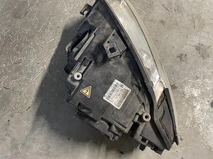Audi A4 B7 3.0 TDi (171kW) esituli parem poolne (2 foto / 4)
